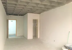 Foto 1 de Sala Comercial à venda, 32m² em Chácara das Pedras, Porto Alegre