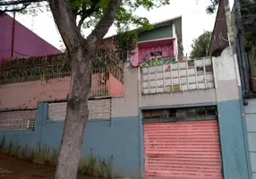 Foto 1 de Sobrado com 4 Quartos para alugar, 300m² em Sumaré, São Paulo