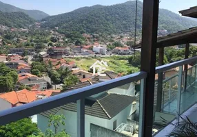 Foto 1 de Casa de Condomínio com 3 Quartos à venda, 240m² em Itaipu, Niterói