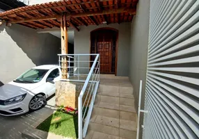 Foto 1 de Casa com 3 Quartos à venda, 130m² em Nova Cintra, Belo Horizonte