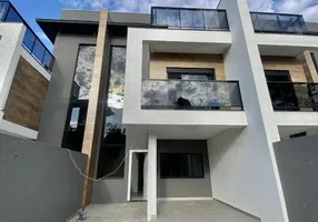 Foto 1 de Casa com 3 Quartos à venda, 143m² em Uberaba, Curitiba