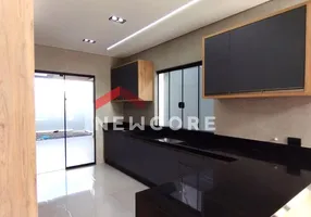 Foto 1 de Casa com 3 Quartos à venda, 129m² em Jardim Oriental, Maringá