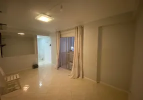 Foto 1 de Apartamento com 3 Quartos à venda, 83m² em Pernambués, Salvador