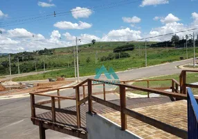 Foto 1 de Lote/Terreno à venda, 300m² em Jardim Maria Cândida, Caçapava