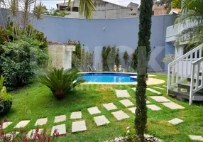 Foto 1 de Casa de Condomínio com 5 Quartos à venda, 560m² em Morada dos Passaros, Taboão da Serra