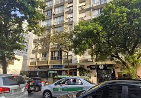 Foto 1 de Apartamento com 2 Quartos para alugar, 100m² em Gonzaga, Santos