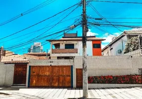 Foto 1 de Casa com 4 Quartos à venda, 332m² em Itaigara, Salvador