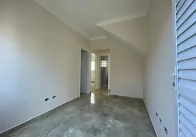 Foto 1 de Casa de Condomínio com 2 Quartos à venda, 41m² em Vila Sonia, Praia Grande