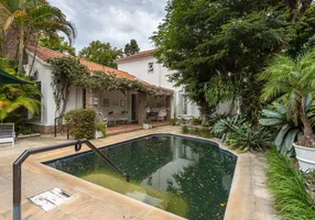 Foto 1 de Casa com 4 Quartos à venda, 511m² em Vila Conceição, Porto Alegre