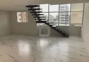 Foto 1 de Cobertura com 2 Quartos à venda, 130m² em Osvaldo Rezende, Uberlândia