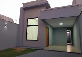 Foto 1 de Casa com 3 Quartos à venda, 120m² em Setor Faiçalville, Goiânia