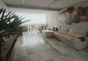 Foto 1 de Apartamento com 3 Quartos à venda, 340m² em Espinheiro, Recife