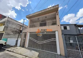 Foto 1 de Sobrado com 3 Quartos para alugar, 168m² em Vila Carrão, São Paulo