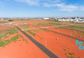 Foto 1 de Lote/Terreno à venda, 250m² em Santa Mônica, Uberlândia