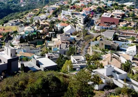 Foto 1 de Lote/Terreno à venda, 1010m² em Vila Castela , Nova Lima