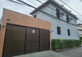 Foto 1 de Casa com 3 Quartos à venda, 140m² em Gonzaga, Santos