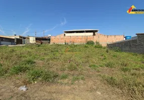 Foto 1 de Lote/Terreno à venda, 291m² em São Roque, Divinópolis