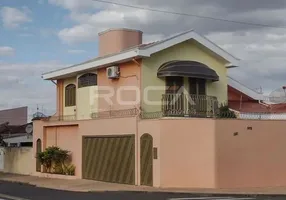 Foto 1 de Sobrado com 4 Quartos à venda, 200m² em Jardim Cruzeiro do Sul, São Carlos