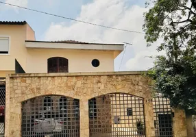 Foto 1 de Casa com 4 Quartos à venda, 261m² em Vila Brasílio Machado, São Paulo