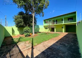 Foto 1 de Sobrado com 5 Quartos à venda, 180m² em Residencial Quadra Norte, Londrina