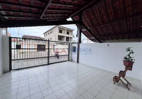 Foto 1 de Casa com 2 Quartos à venda, 92m² em Maracanã, Praia Grande
