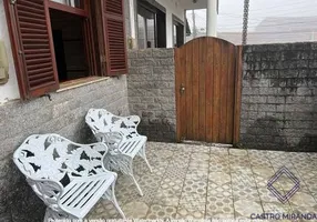 Foto 1 de Sobrado com 2 Quartos à venda, 80m² em Morin, Petrópolis