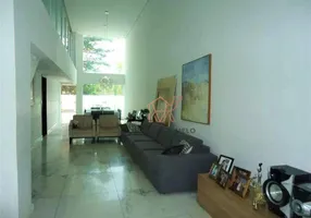 Foto 1 de Casa com 4 Quartos à venda, 422m² em Santa Lúcia, Belo Horizonte