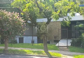 Foto 1 de Ponto Comercial para alugar, 377m² em Três Figueiras, Porto Alegre