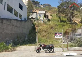 Foto 1 de Lote/Terreno para venda ou aluguel, 300m² em Serpa, Caieiras