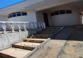 Foto 1 de Casa com 3 Quartos para alugar, 175m² em Jardim Pacaembu, São Carlos