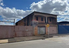 Foto 1 de Sobrado com 4 Quartos à venda, 220m² em Jardim Floridiana, Rio Claro