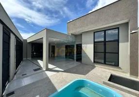Foto 1 de Casa com 3 Quartos à venda, 114m² em Centro, Santo Antônio do Descoberto
