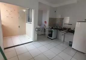 Foto 1 de Apartamento com 2 Quartos à venda, 54m² em Jardim Europa, Uberlândia