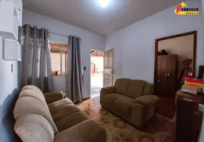 Foto 1 de Casa com 3 Quartos à venda, 56m² em Tietê, Divinópolis