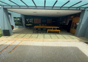 Foto 1 de Casa com 3 Quartos à venda, 402m² em Belvedere, Itaúna