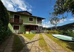 Foto 1 de Casa com 4 Quartos para alugar, 170m² em Golfe, Teresópolis