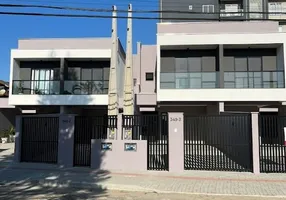 Foto 1 de Sobrado com 3 Quartos à venda, 97m² em Santo Antônio, Joinville