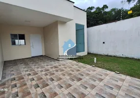 Foto 1 de Casa com 3 Quartos à venda, 120m² em Ponta Negra, Manaus