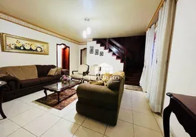 Foto 1 de Casa com 4 Quartos à venda, 382m² em Taguatinga Norte, Taguatinga