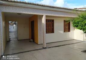 Foto 1 de Casa com 3 Quartos à venda, 140m² em Santos Dumont, Aracaju