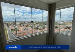 Foto 1 de Casa de Condomínio com 3 Quartos à venda, 95m² em Centro, Petrolina