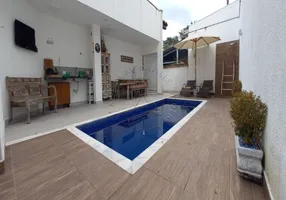 Foto 1 de Casa de Condomínio com 5 Quartos à venda, 420m² em Aldeia da Serra, Barueri
