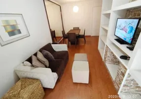 Foto 1 de Flat com 2 Quartos para alugar, 58m² em Jardins, São Paulo