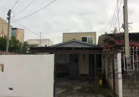 Foto 1 de Casa com 3 Quartos à venda, 66m² em Hípica, Porto Alegre