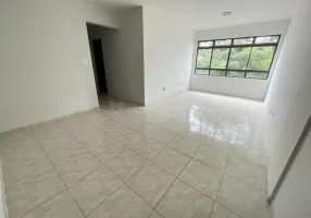 Foto 1 de Apartamento com 3 Quartos à venda, 84m² em Vila Marumby, Maringá