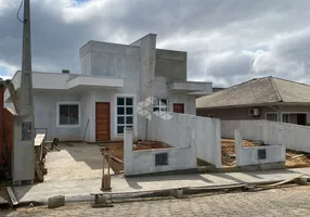 Foto 1 de Casa com 3 Quartos à venda, 75m² em Fundos, Biguaçu