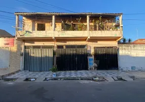 Foto 1 de Sobrado com 4 Quartos à venda, 180m² em Jereissati II, Maracanaú