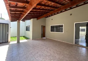 Foto 1 de Casa com 3 Quartos à venda, 165m² em Mercês, Uberaba