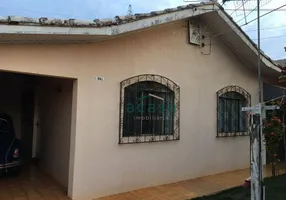 Foto 1 de Casa com 3 Quartos à venda, 90m² em Guarujá, Cascavel