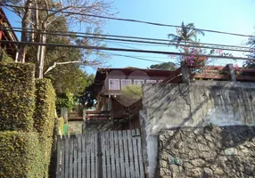 Foto 1 de Fazenda/Sítio com 5 Quartos à venda, 400m² em Horto Florestal, São Paulo